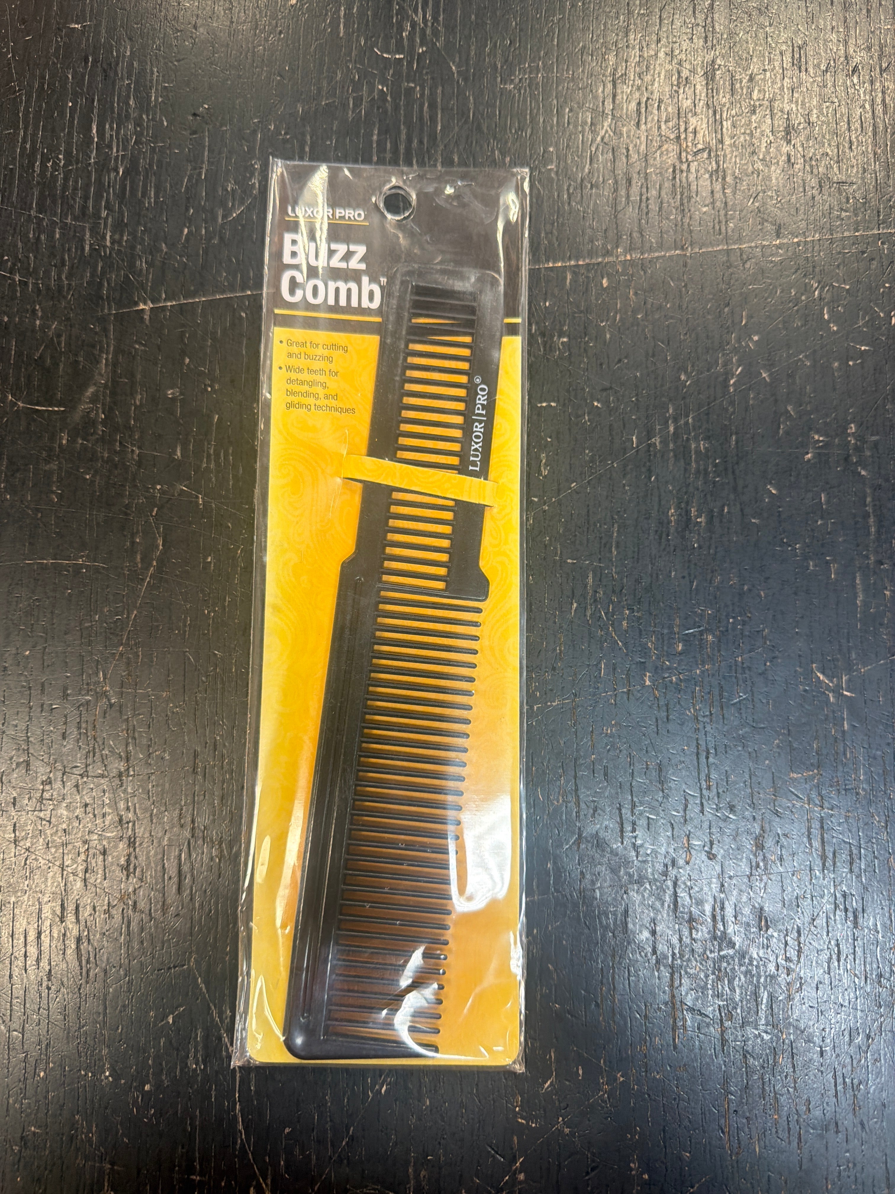 Luxor Buzz Comb Black