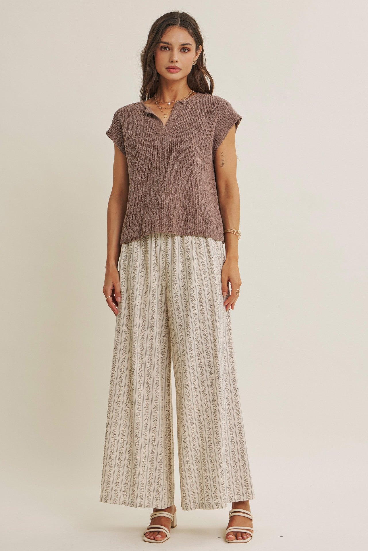 Slub Sweater Top In A Relaxed Fit: Mocha Mousse