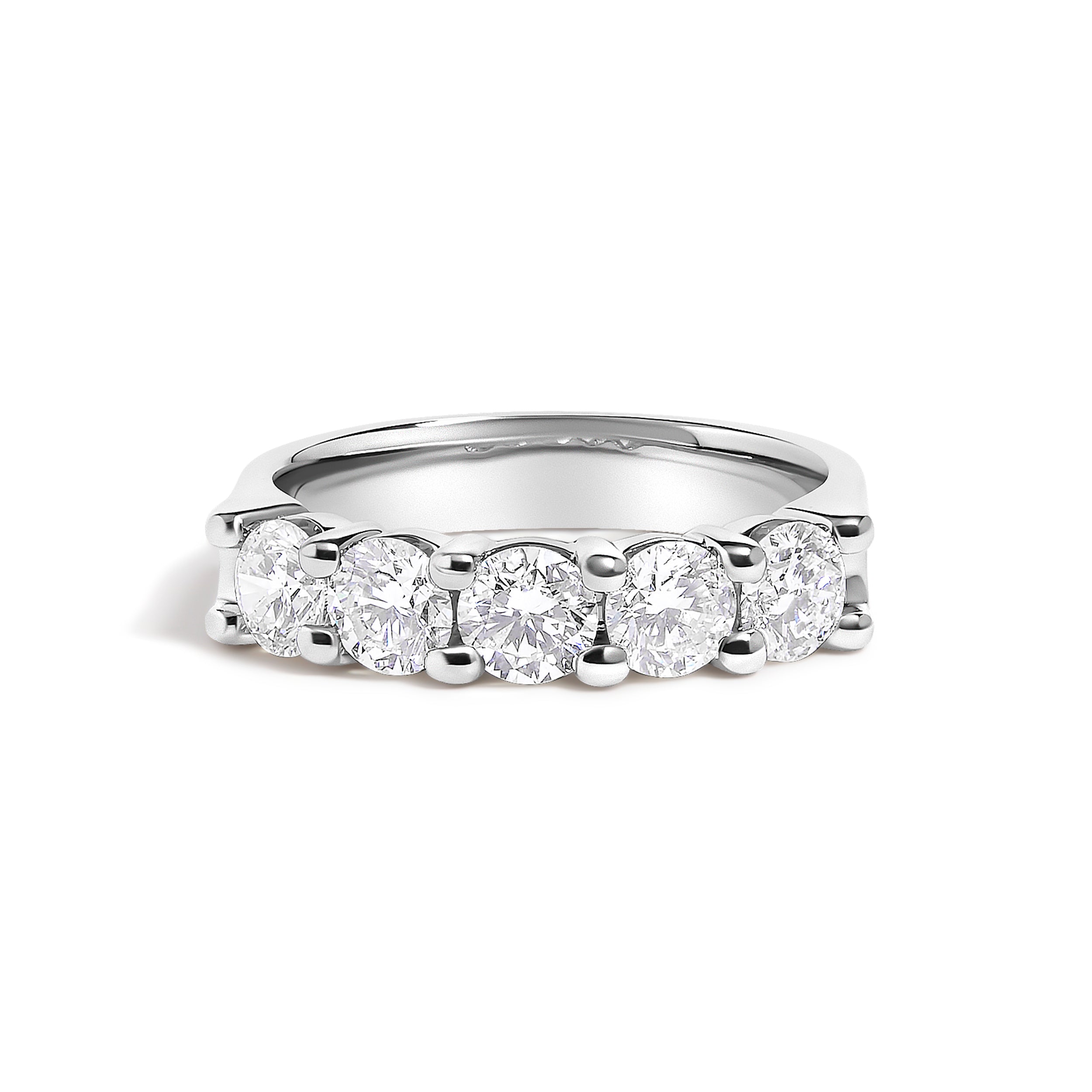 14K White Gold 1 1/2 Cttw Diamond 5 Stone Band Ring