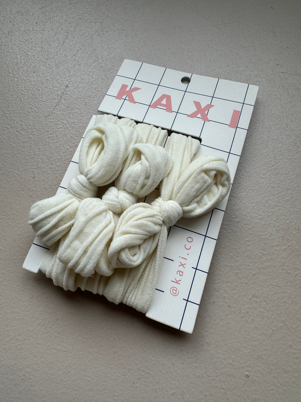 BOW SLICK BACK PONYTAILS (PACK OF 3)