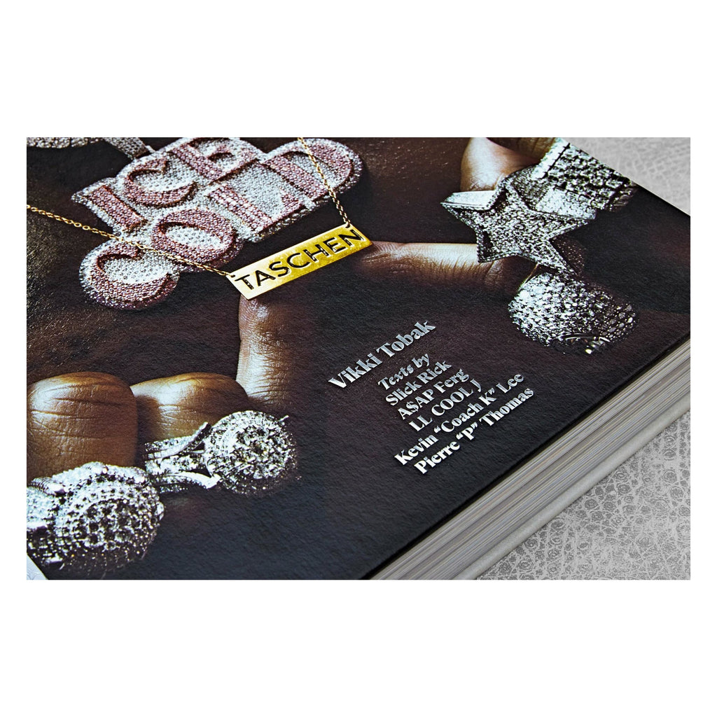 Ice Cold. A Hip-Hop Jewelry History (German, French, English)