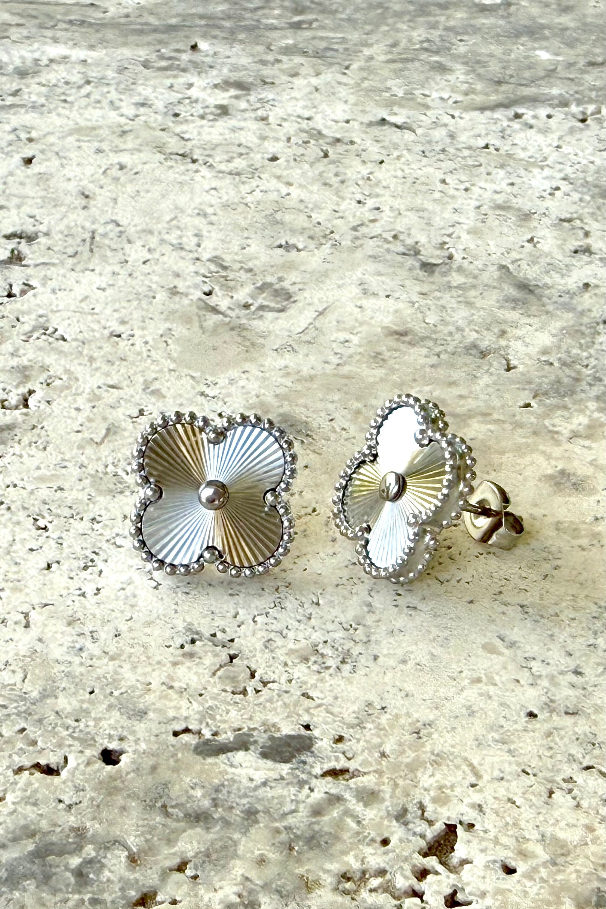 Silver Clover Earrings