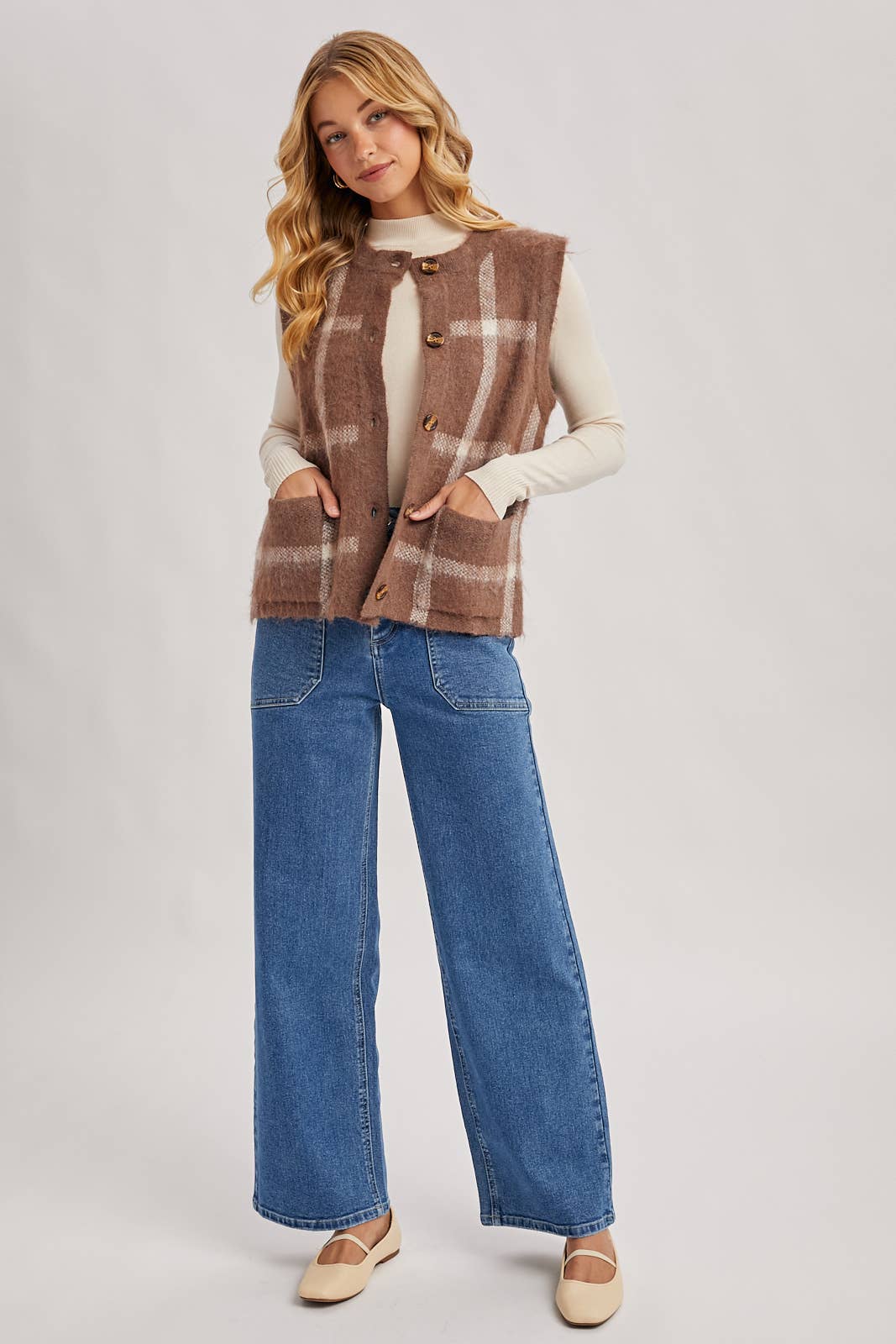 Button Down Plaid Knit Sweater Vest: Mocha