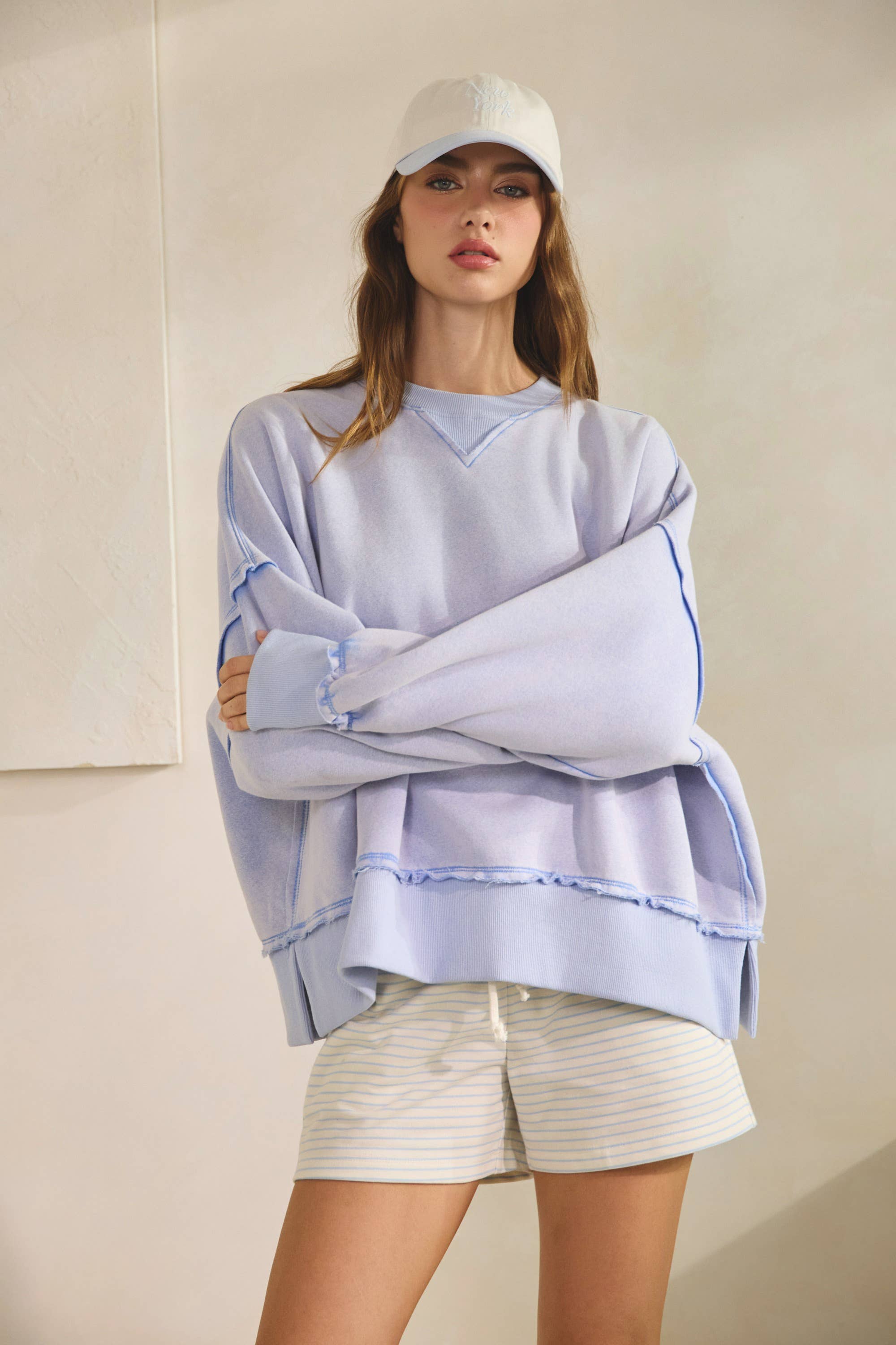 Hug Distressed Washed Sweatshirt Pullover