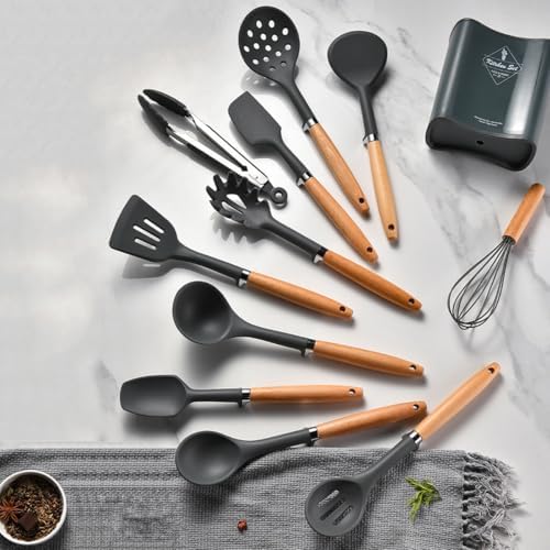1-piece Skimmer Silicone Kitchen Utensils Sturdy Thickened Wooden Handle