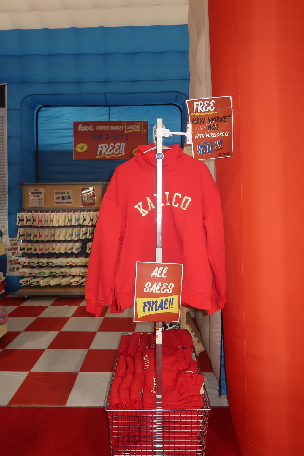 KAXI RED SWEATPANTS