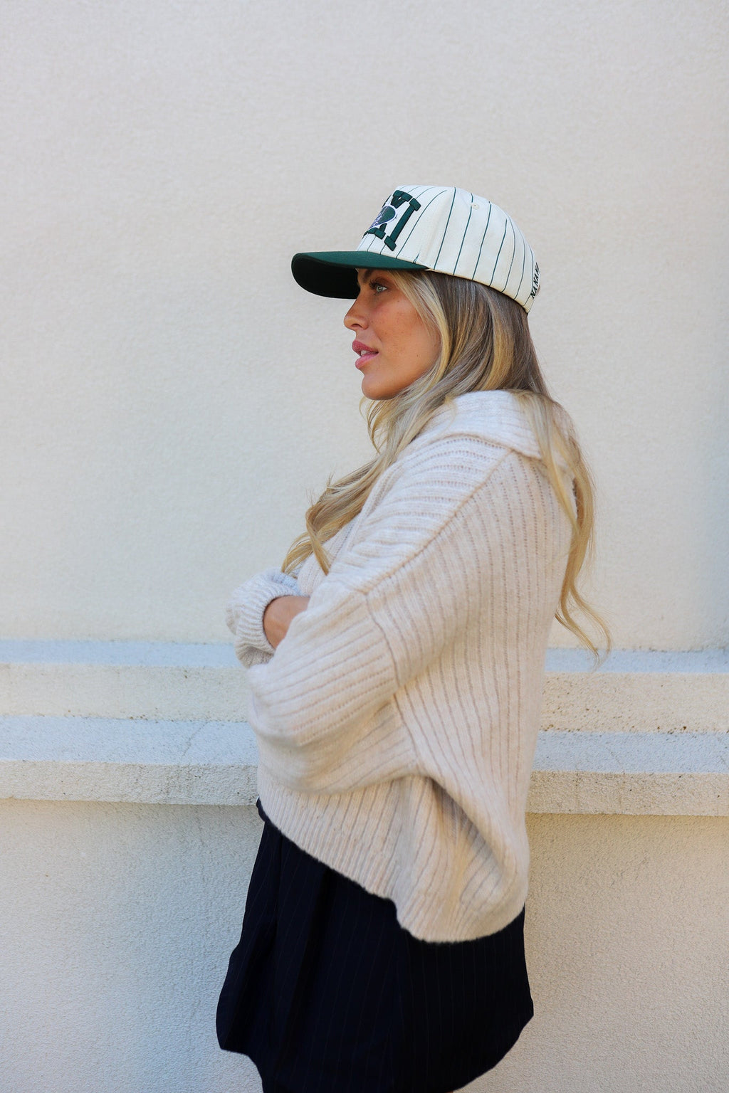 GO SPORTS TRUCKER HAT