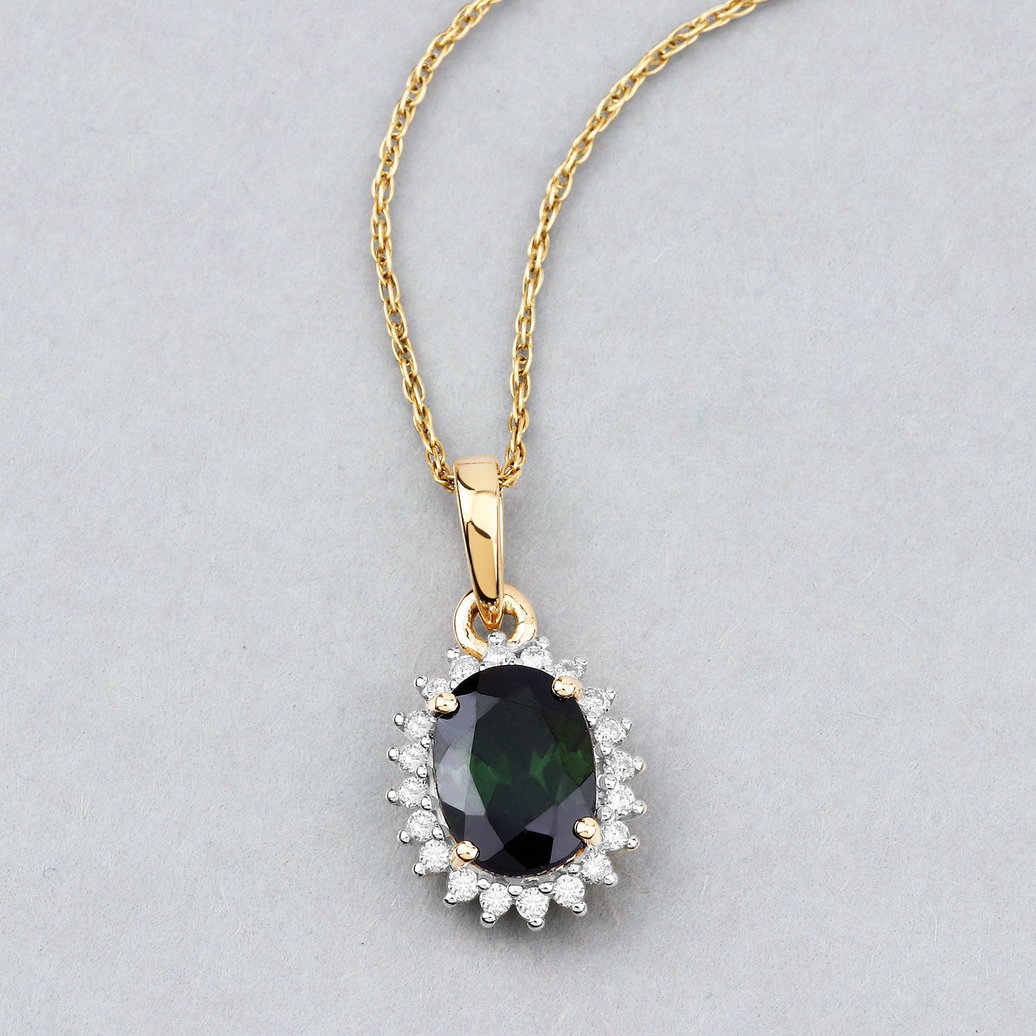 1.39 Carat Genuine Green Tourmaline and White Diamond 14K Yellow Gold Pendant