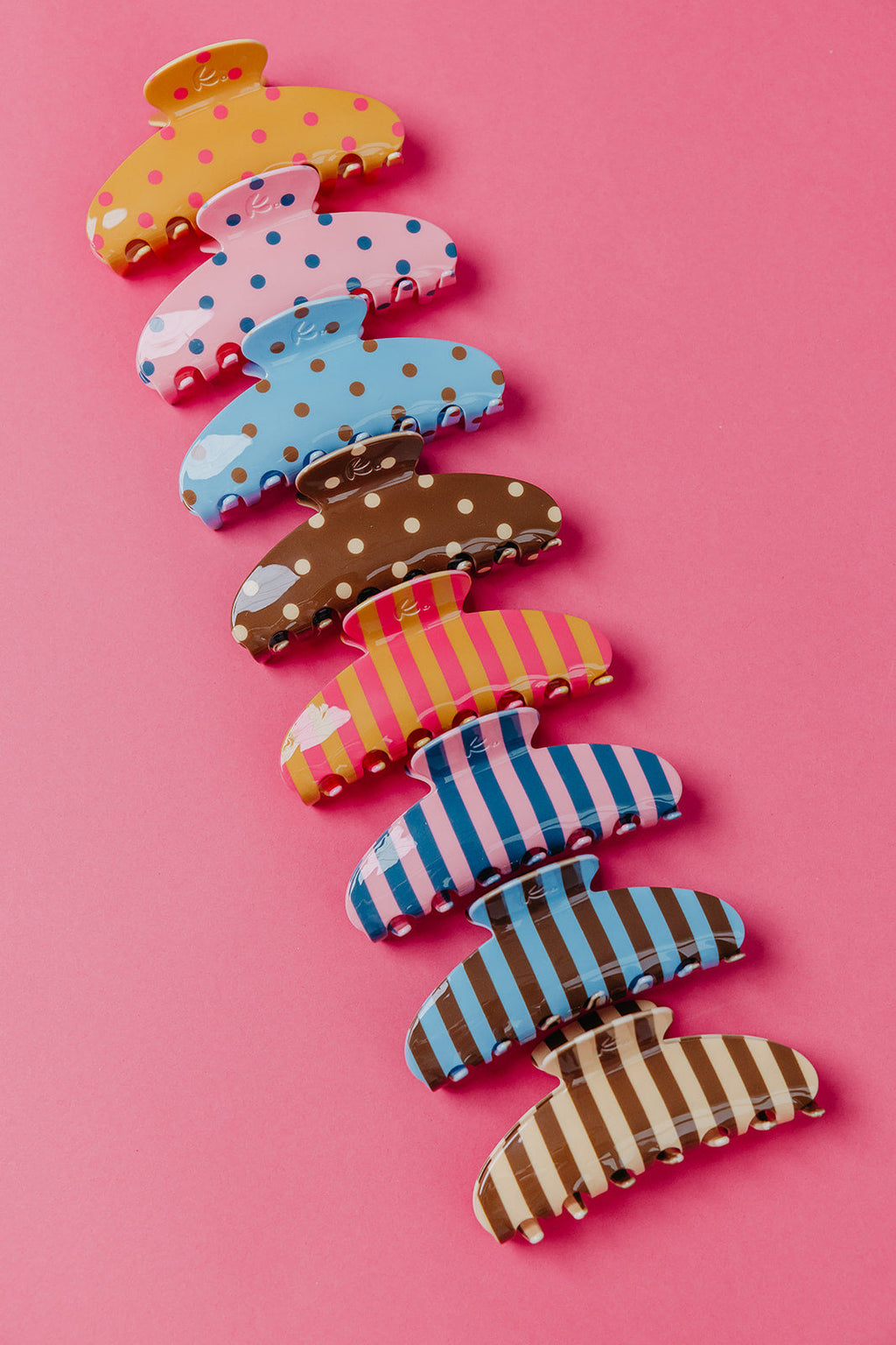 POLKA DOT & STRIPED OVERSIZED CLAWS