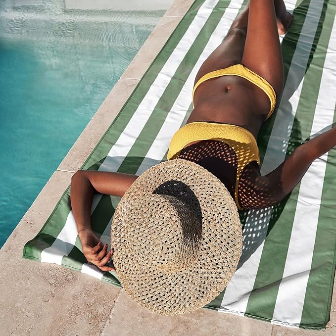 Dock & Bay Beach Towel - Quick Dry, Sand Free - Compact, Lightweight - 100% Recycled - Includes Bag - Cabana - Cayman Khaki - Large (160x90cm, 63x35)