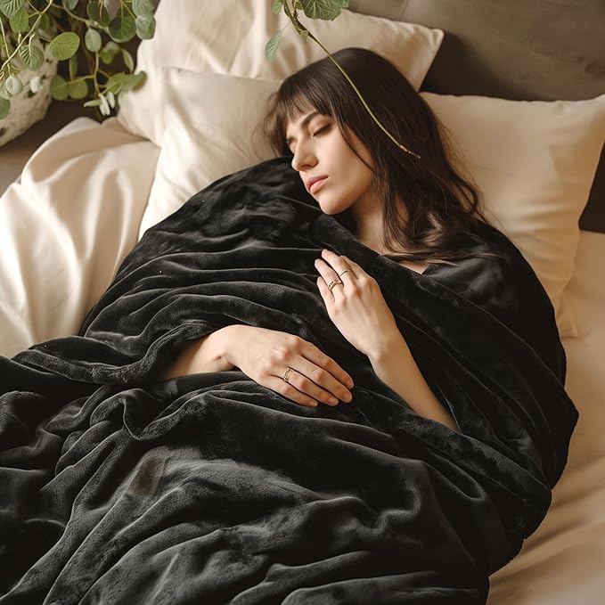 Bedsure Fleece Blankets Queen Size Black - Bed Blanket Soft Lightweight Plush Fuzzy Cozy Luxury Microfiber, 90x90 inches