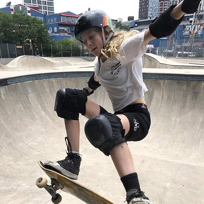Triple Eight Bumsaver Padded Shorts for Skateboarding, Roller Skating, Roller Derby, Inline Skating, Snowboarding and Skiing