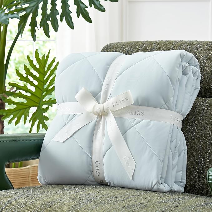 Cozy Bliss Cooling Blanket for Hot Sleepers, Q-Max 0.4 Cooling Comfort Queen Size, Cold Blankets for Night Sweats Sleeping, Ultra-Cool Lightweight Breathable Summer Blanket for Bed