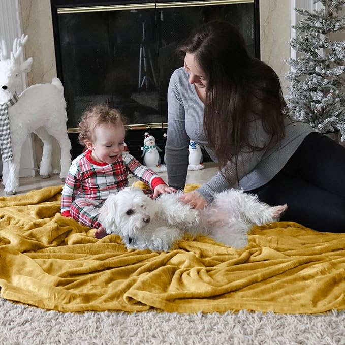Bedsure Fleece Throw XL Blanket Yellow - 300GSM Soft Lightweight Plush Cozy Blankets for Bed, Sofa, Couch, Travel, Camping, 50x70 inches