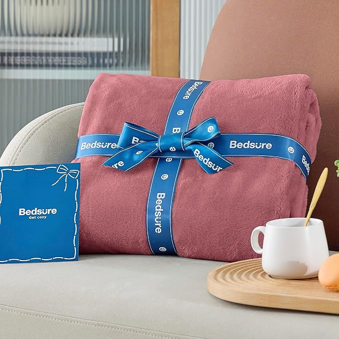 Bedsure Twin XL Fleece Blanket Dorm Bedding - Lightweight Soft Cozy Blankets for Bed, Sofa, Couch, Travel, Camping, Rose Pink, 66"x90"