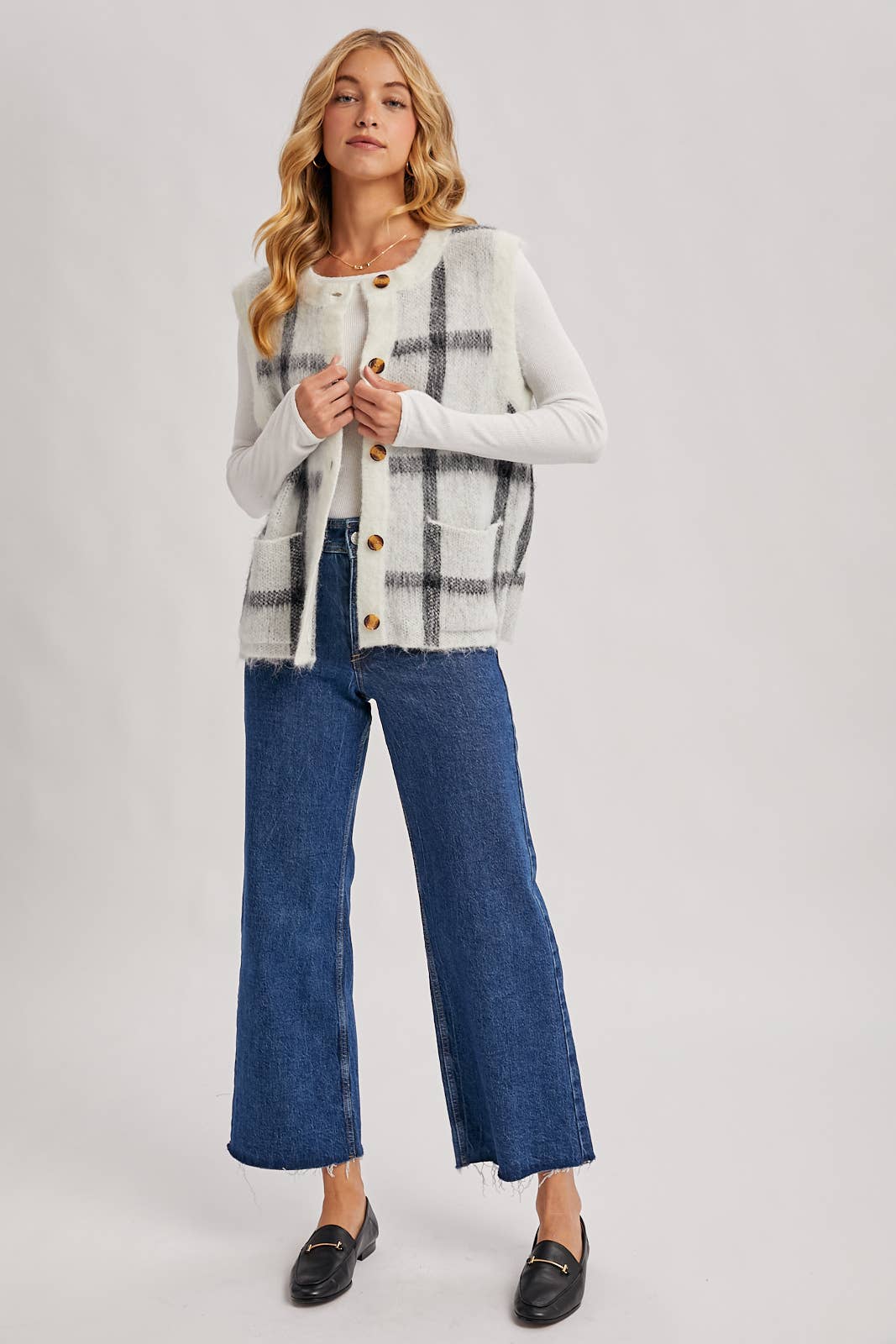 Button Down Plaid Knit Sweater Vest: Mocha