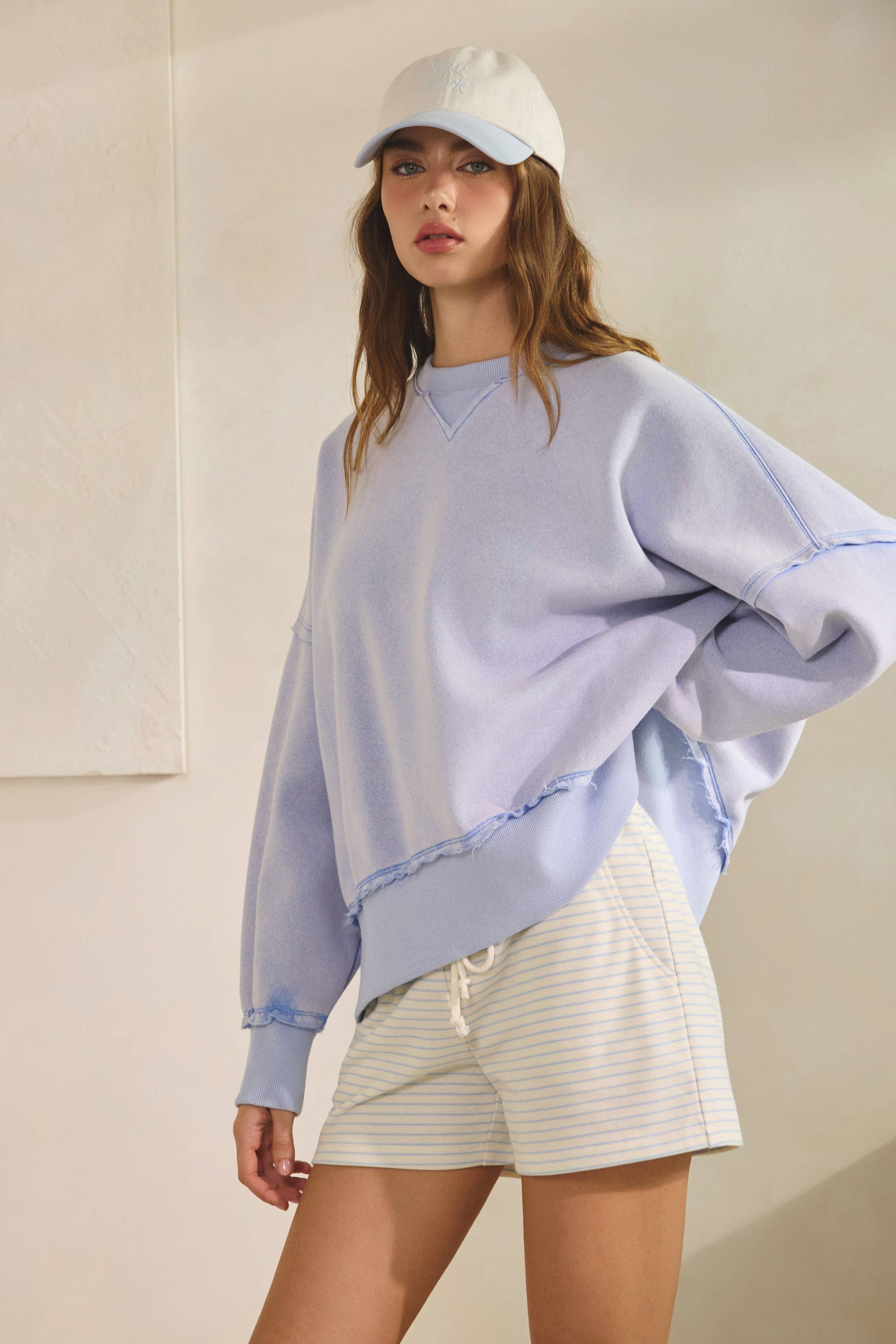 Hug Distressed Washed Sweatshirt Pullover