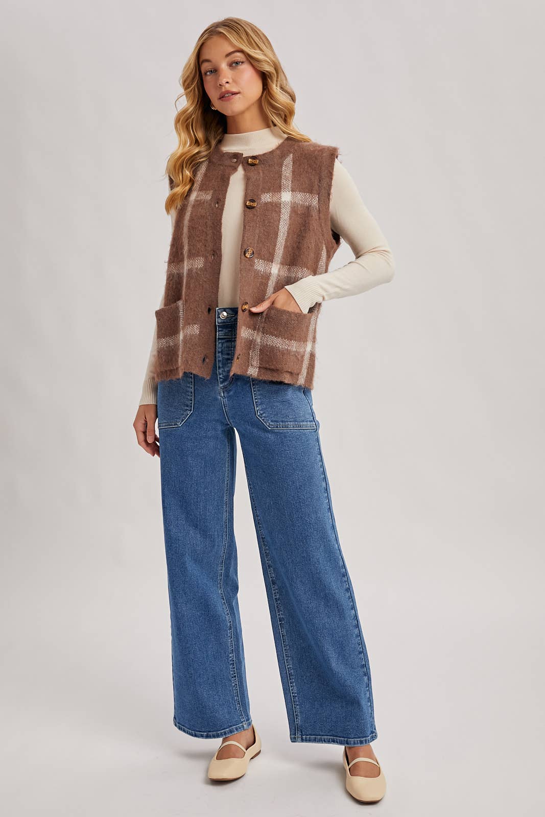Button Down Plaid Knit Sweater Vest: Mocha