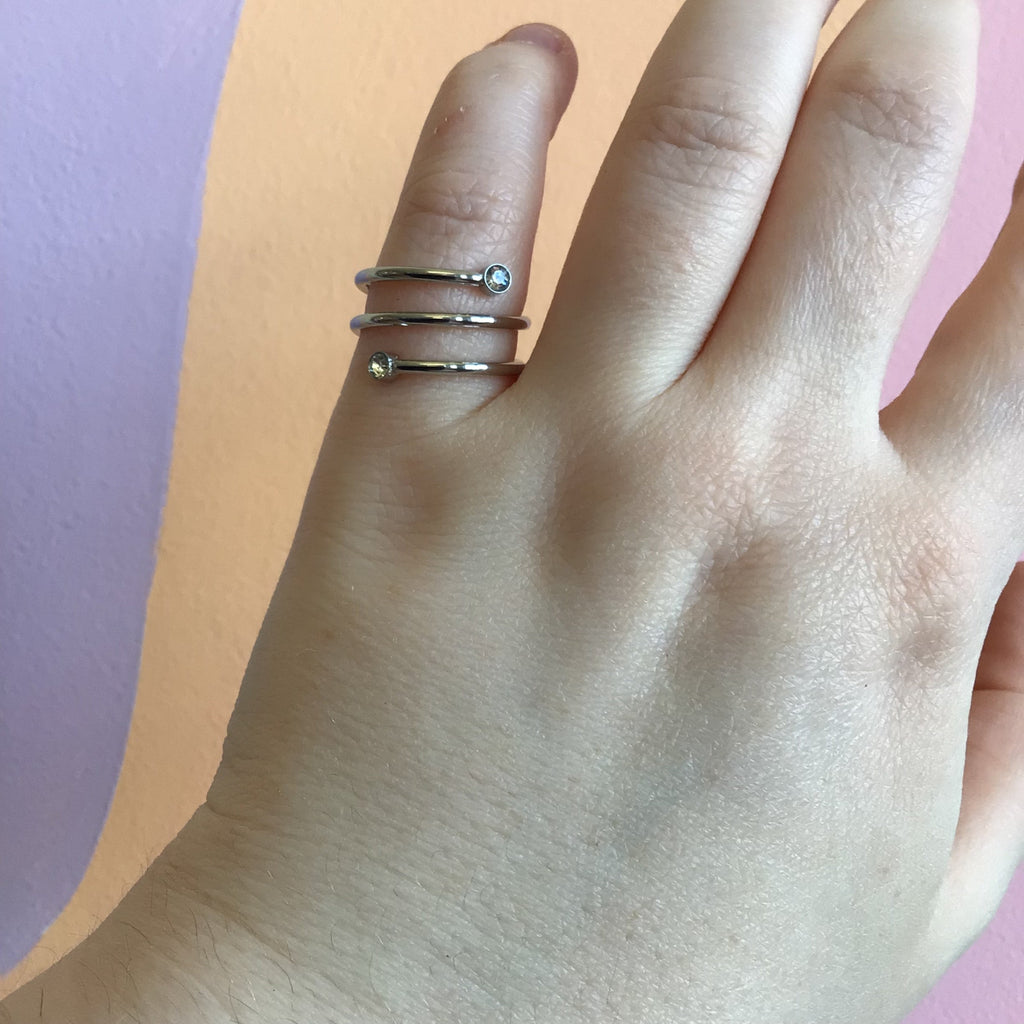 Springy Gem Titanium Ring