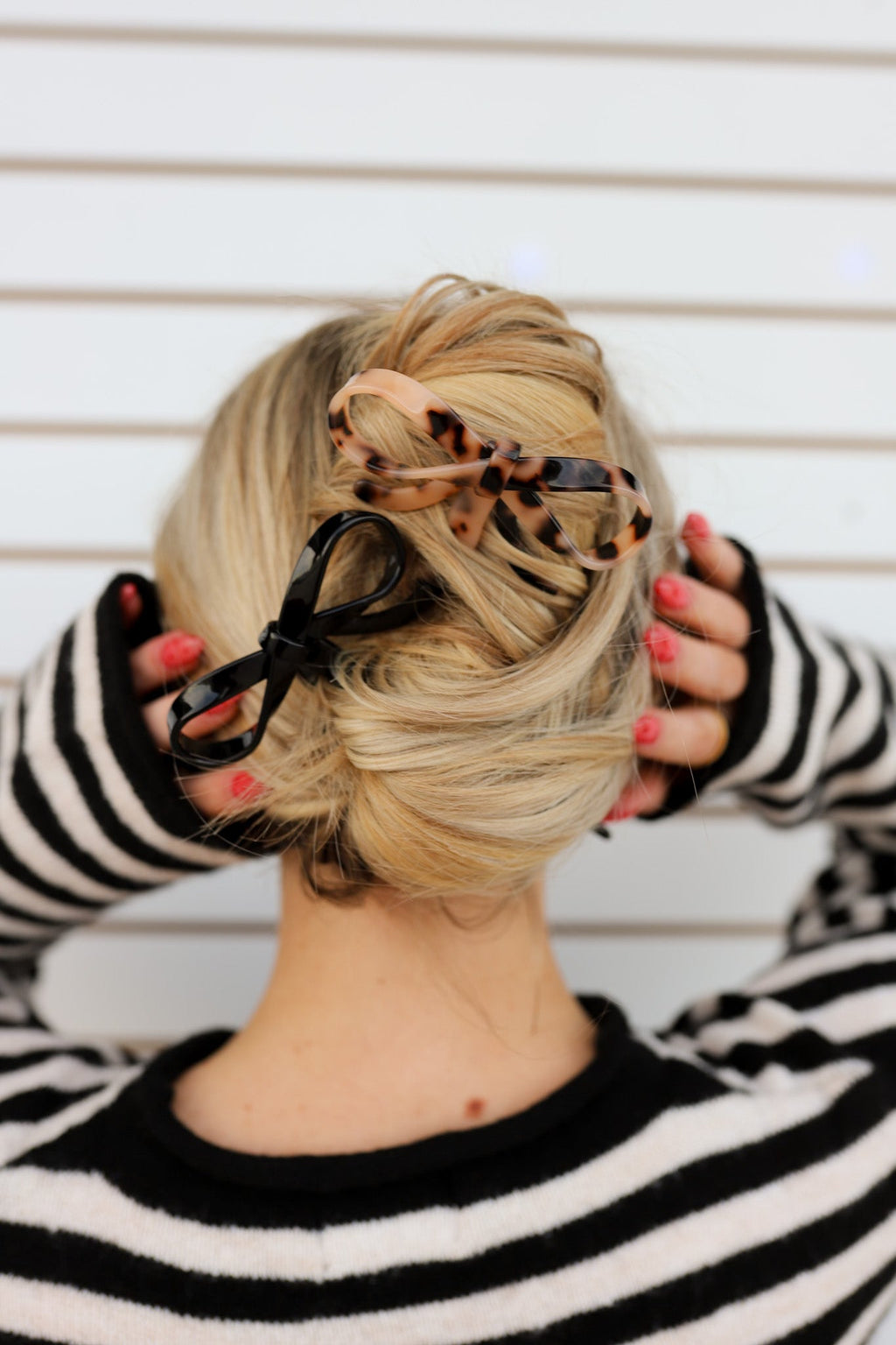 BOW FRENCH PINS ( PACK OF 2 )