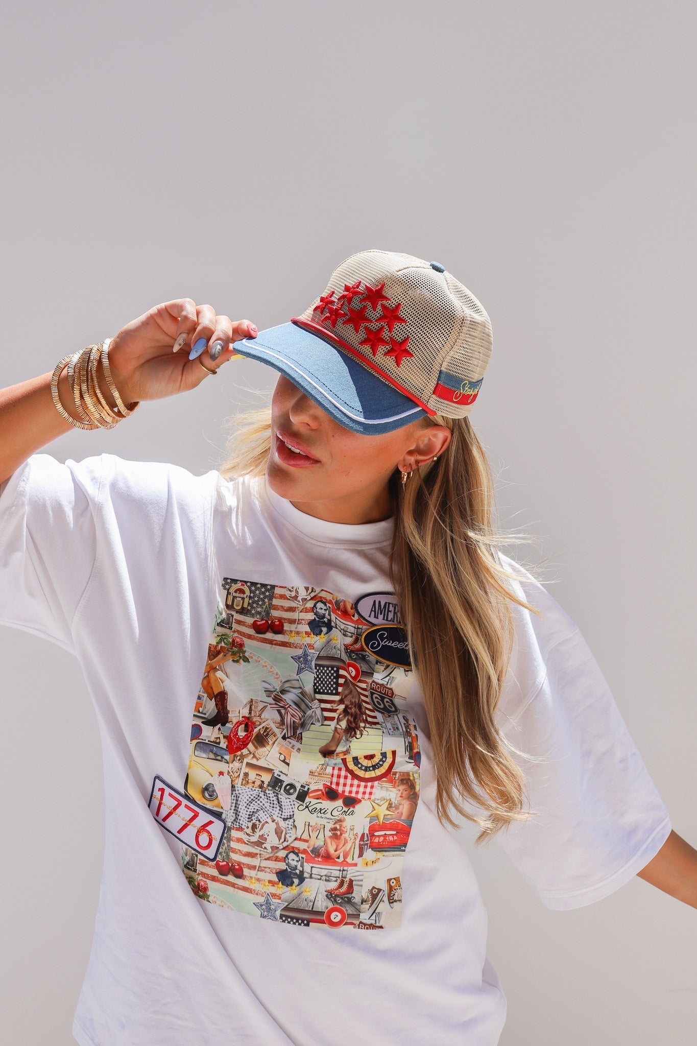 AMERICA'S SWEETHEART T-SHIRT