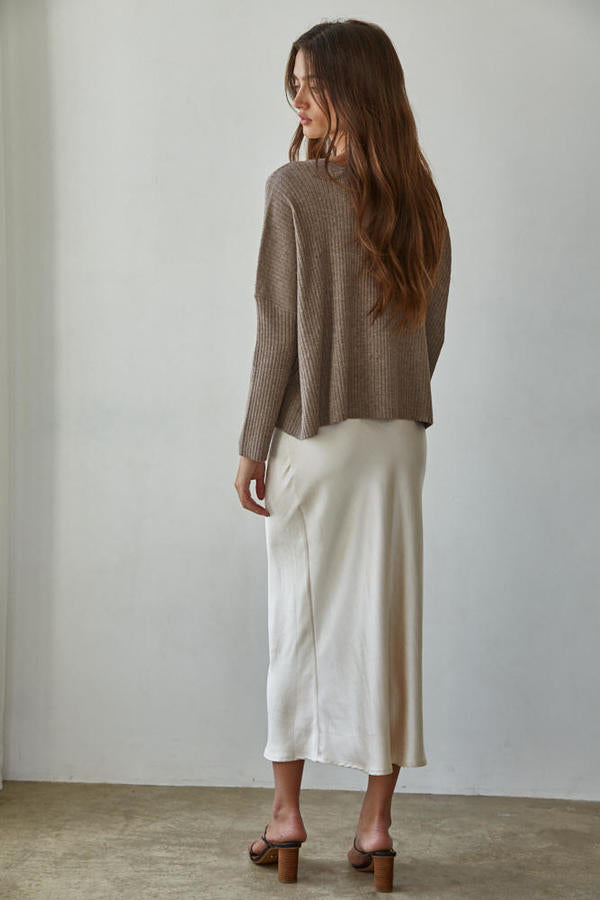 Apollo Ribbed Pullover Top: Dark Mocha