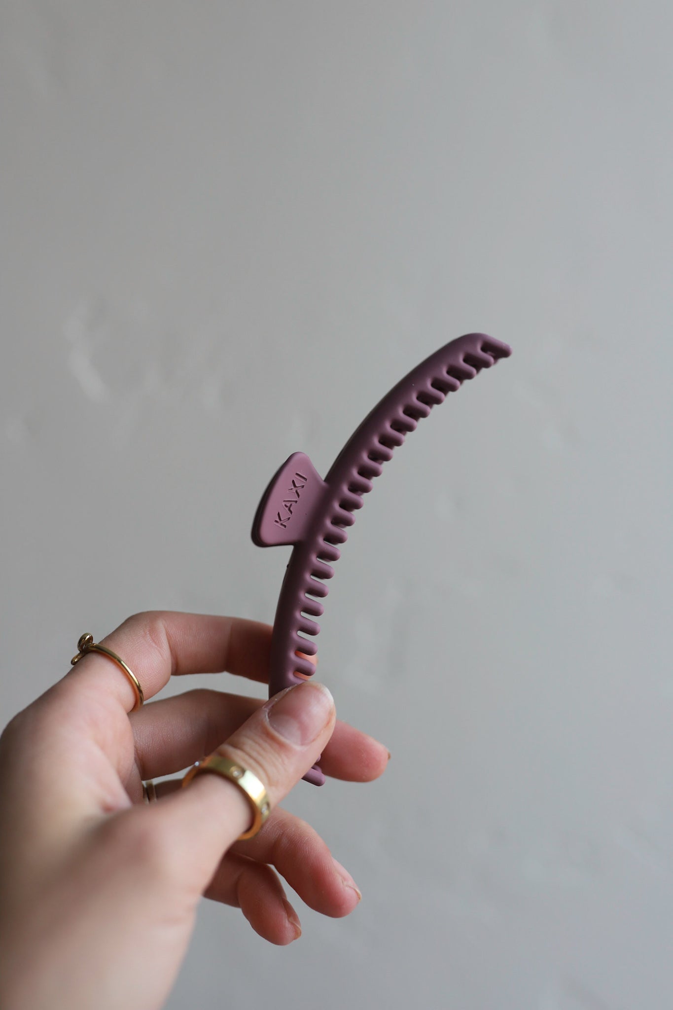 MATTE ORIGINAL HOLD EVERYTHING CLAW