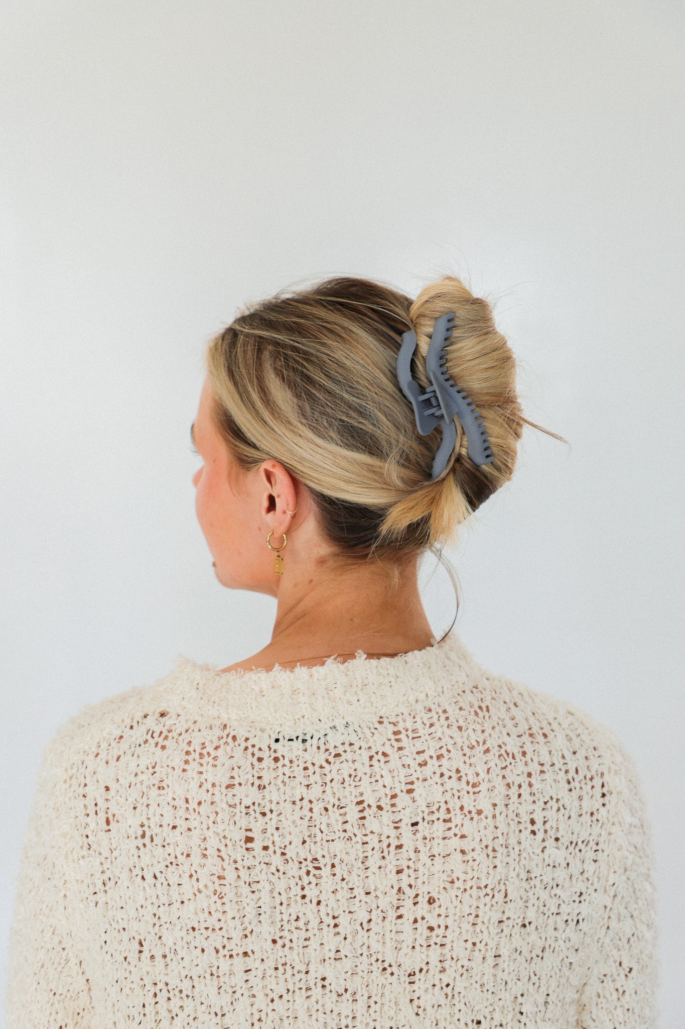 KAXI WAVY MIDI HOLD EVERYTHING CLAW
