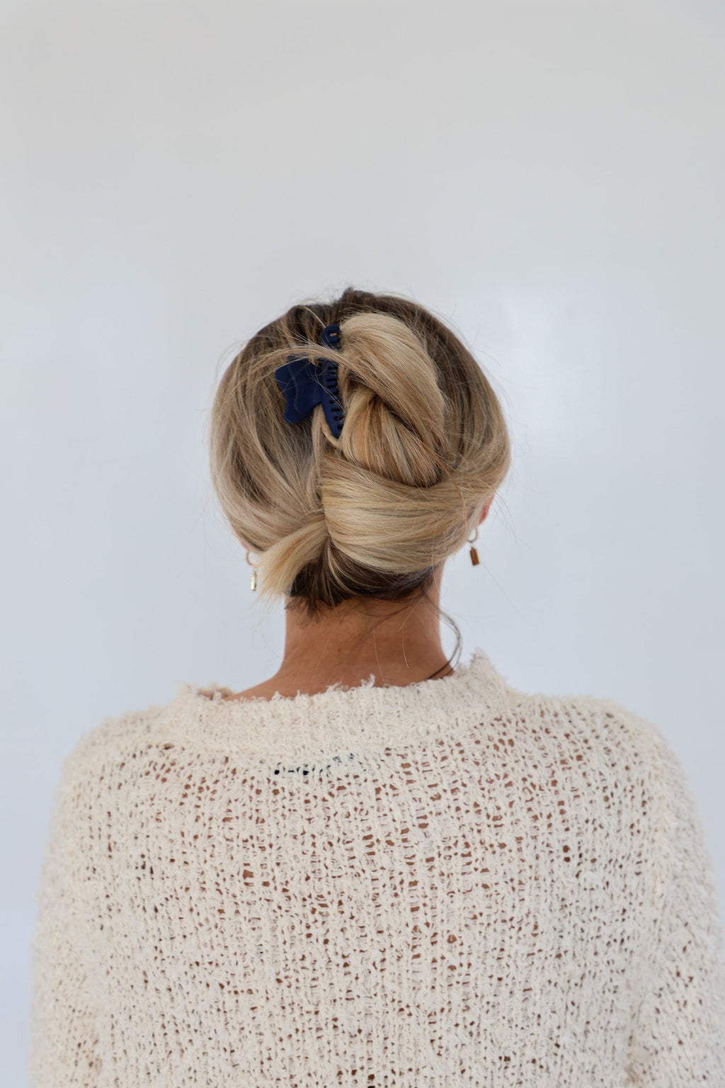 KAXI WAVY MINI HOLD EVERYTHING CLAW