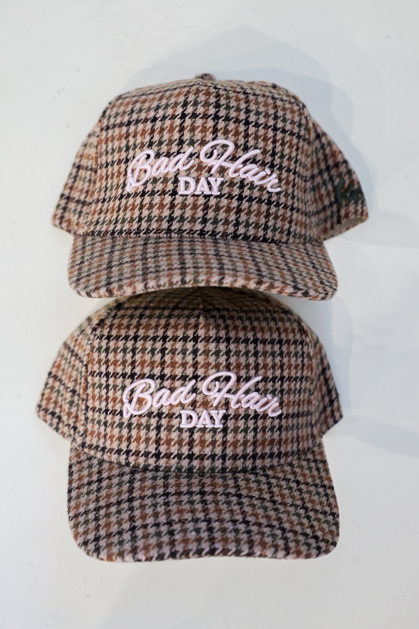 BAD HAIR DAY TWEED HOUNDSTOOTH TRUCKER HAT