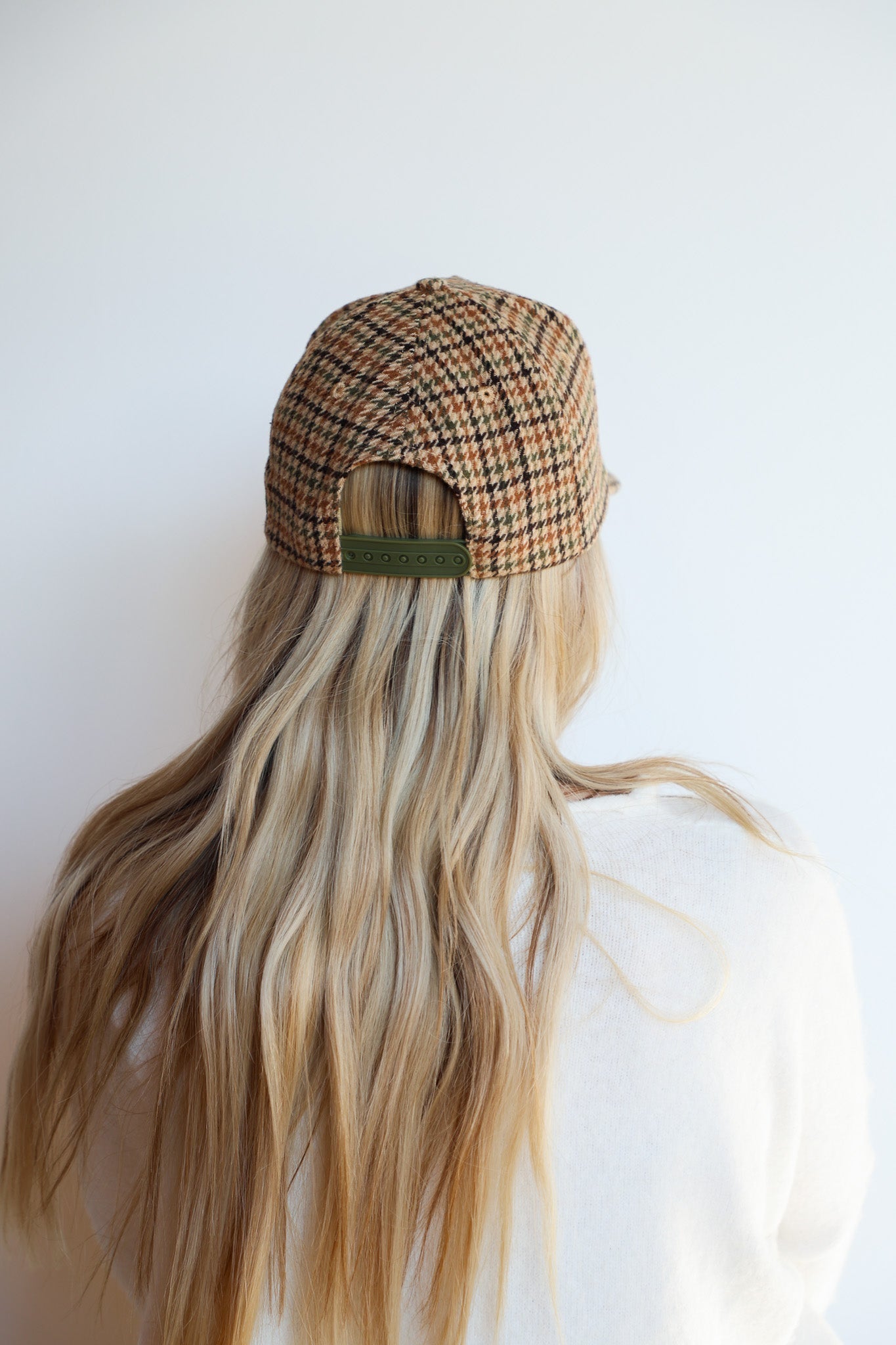 BAD HAIR DAY TWEED HOUNDSTOOTH TRUCKER HAT