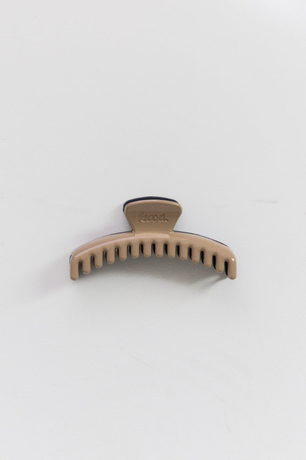 TWO TONED SHINY MINI HOLD EVERYTHING CLAW