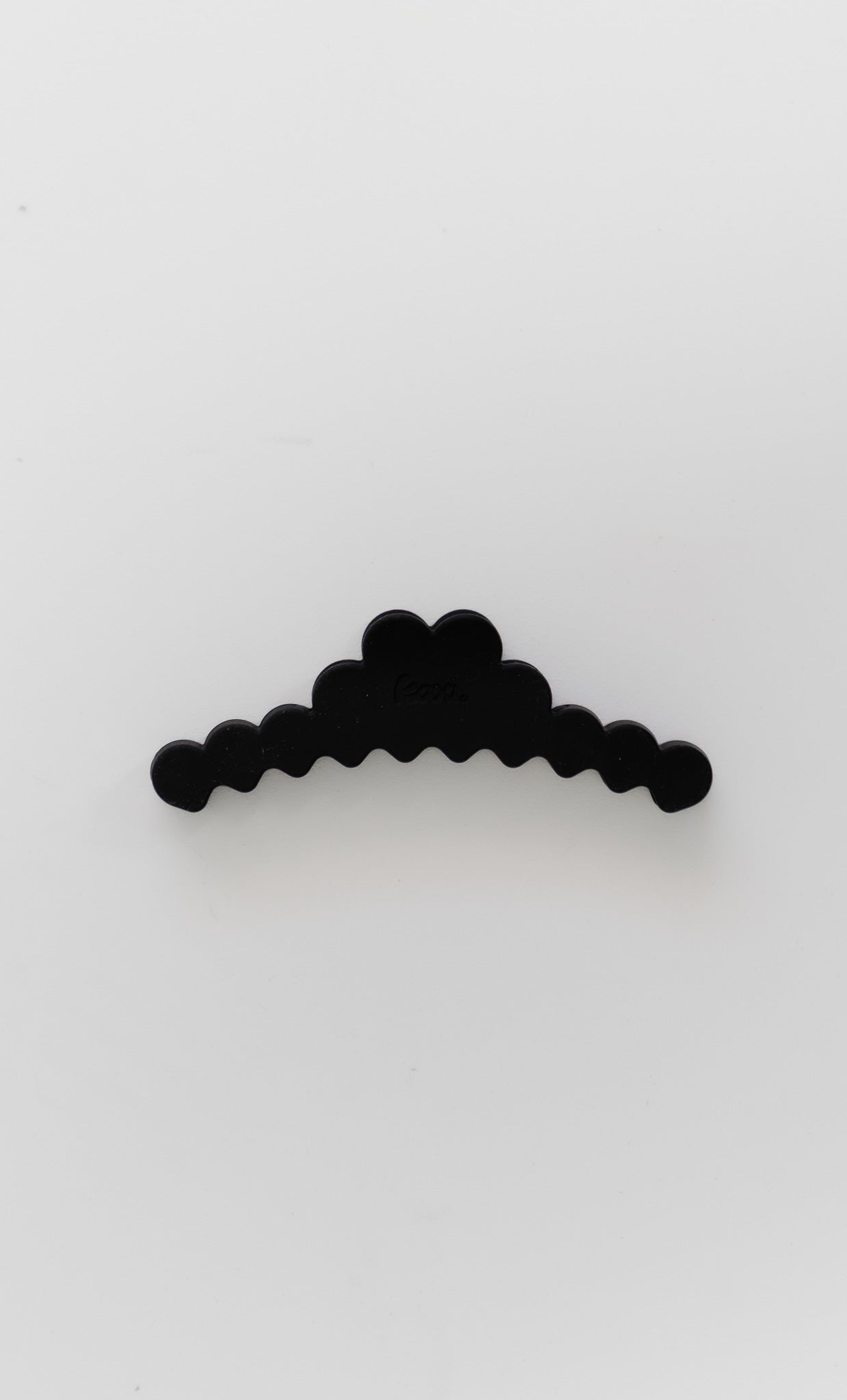 KAXI SCALLOPED MIDI HOLD EVERYTHING CLAW