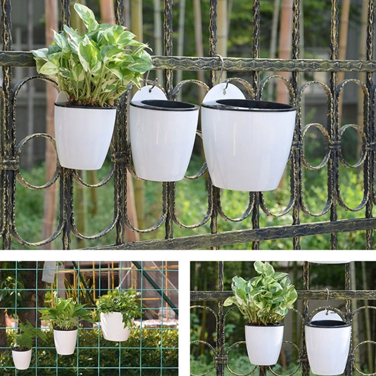 Self-Watering Planter Grow Plants Lazy Flower Pots Wall-hanging Round Resin Plastic Flower Pots, Size: 18x12.5x16cm(White)