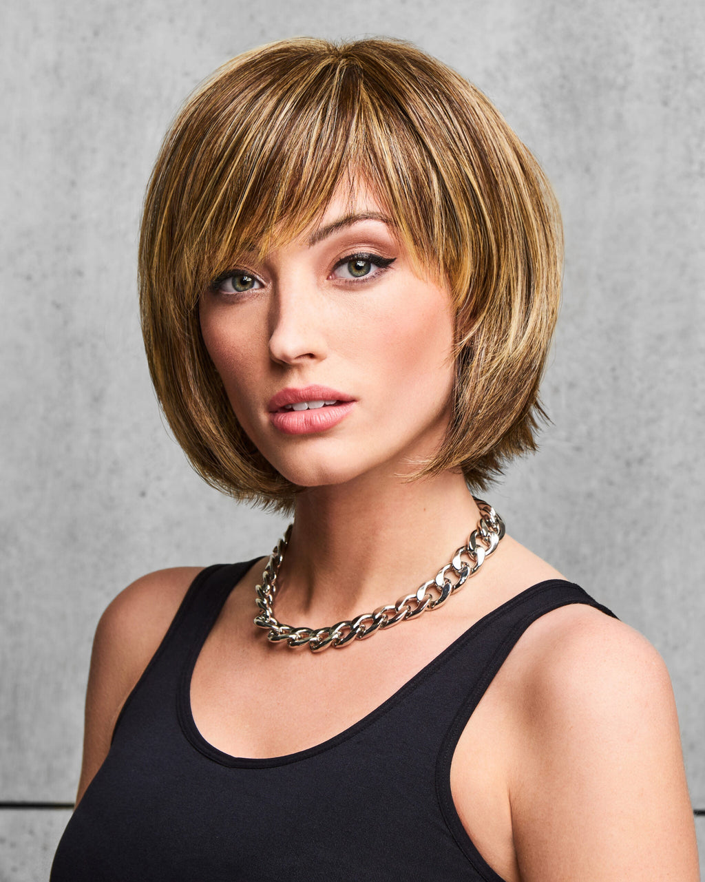 Hairdo Flirty Fringe Bob Wig