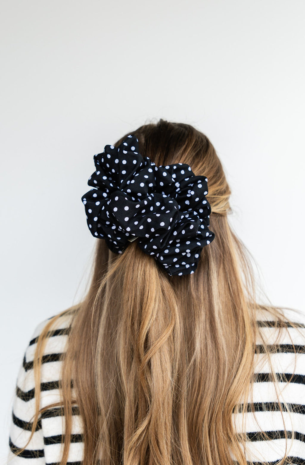 JUMBO SCRUNCHIE