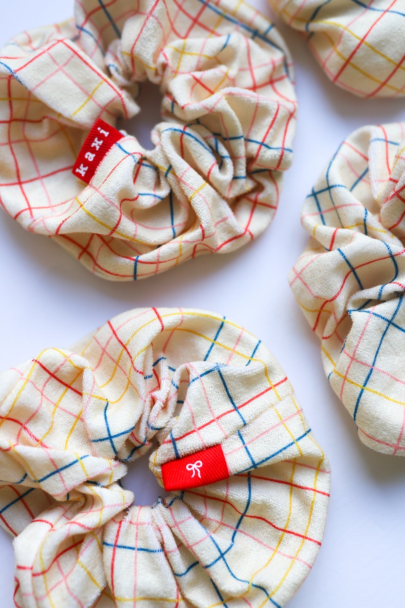 KAXI TOWEL SCRUNCHIE