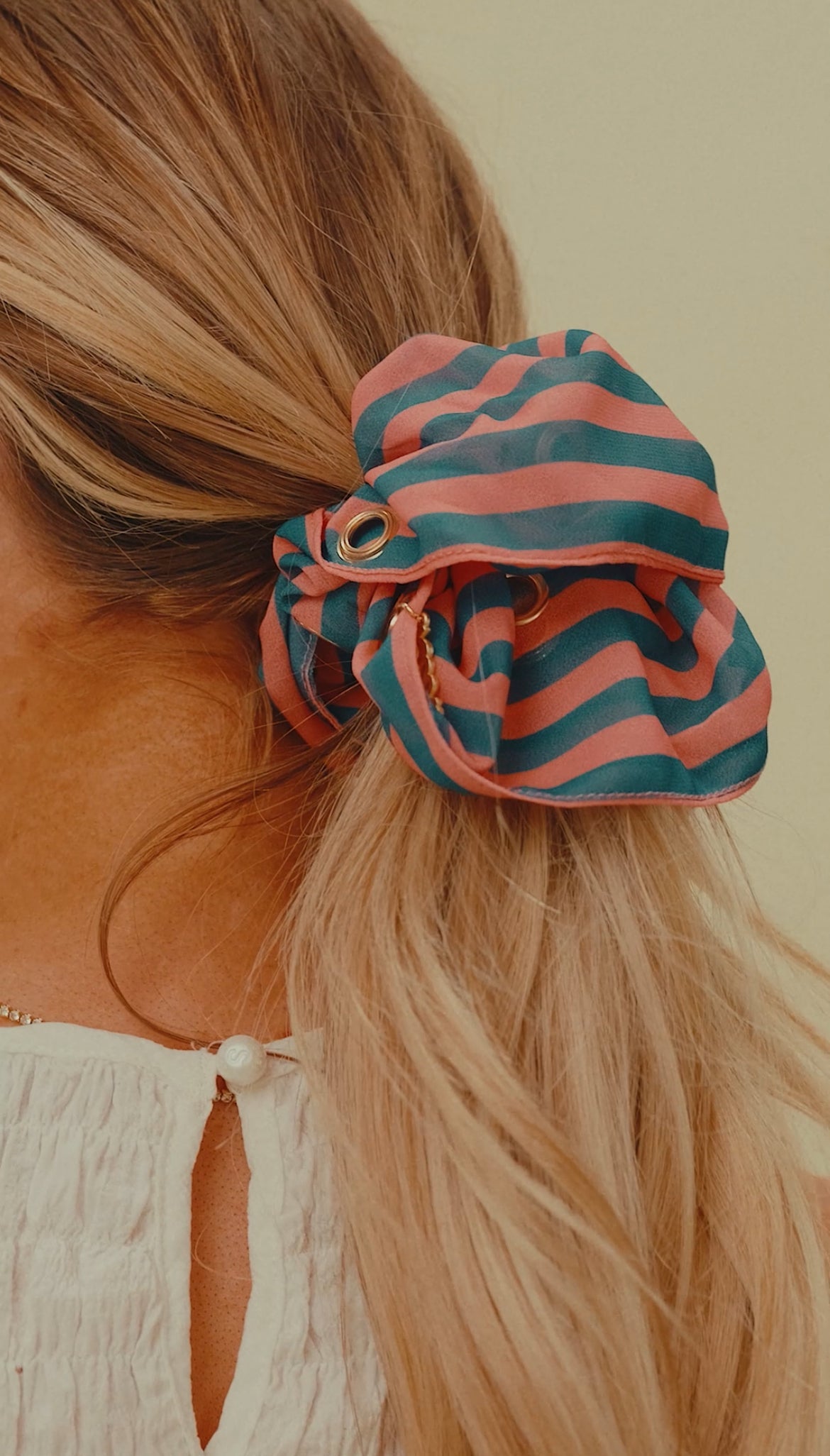 COOL MOM GROMMET SCRUNCHIE