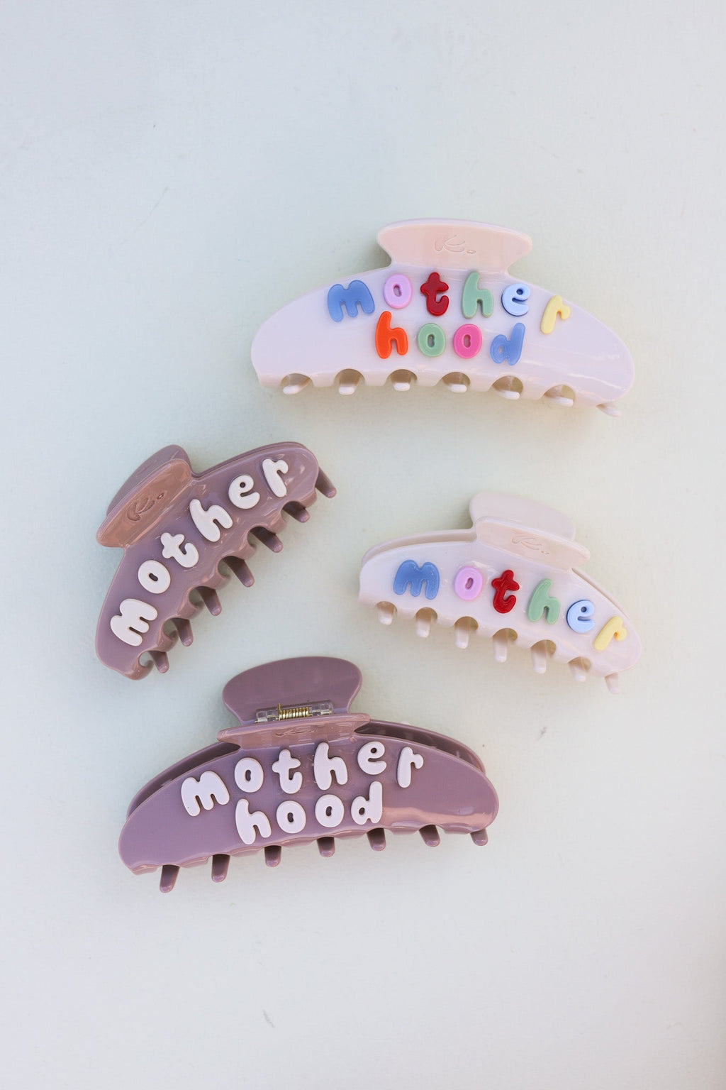 MOTHERHOOD CLAW