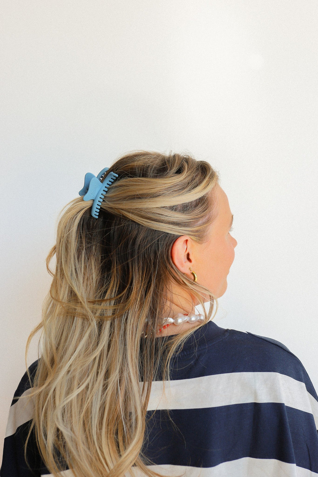KAXI WAVY MINI HOLD EVERYTHING CLAW
