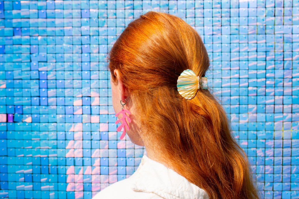 Happy as a Clam Earrings