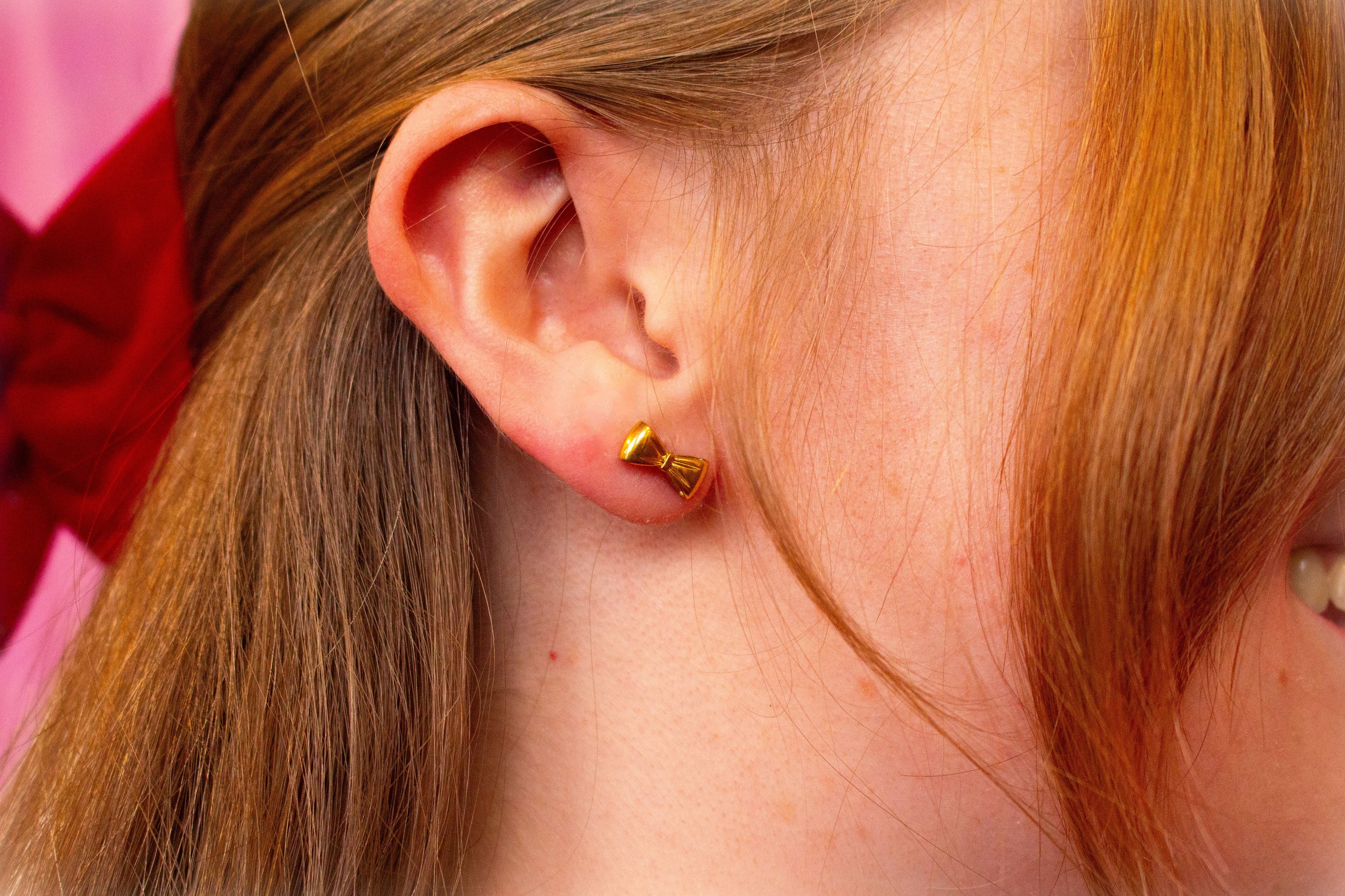 Titanium Bow Studs