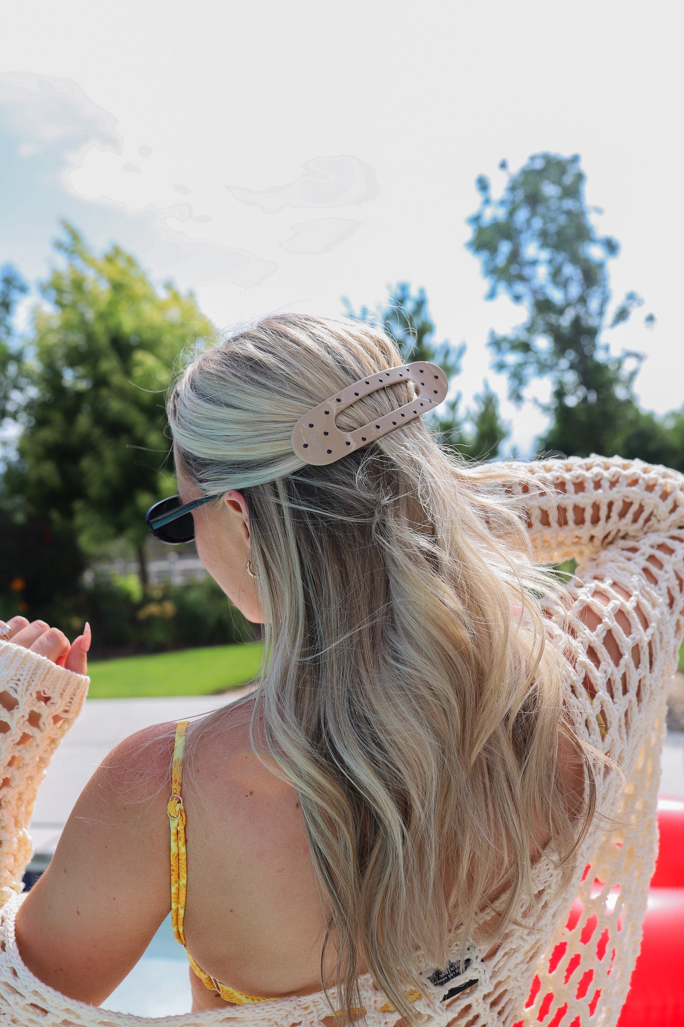 POLKA DOT OVERSIZED LAY DOWN CLAW