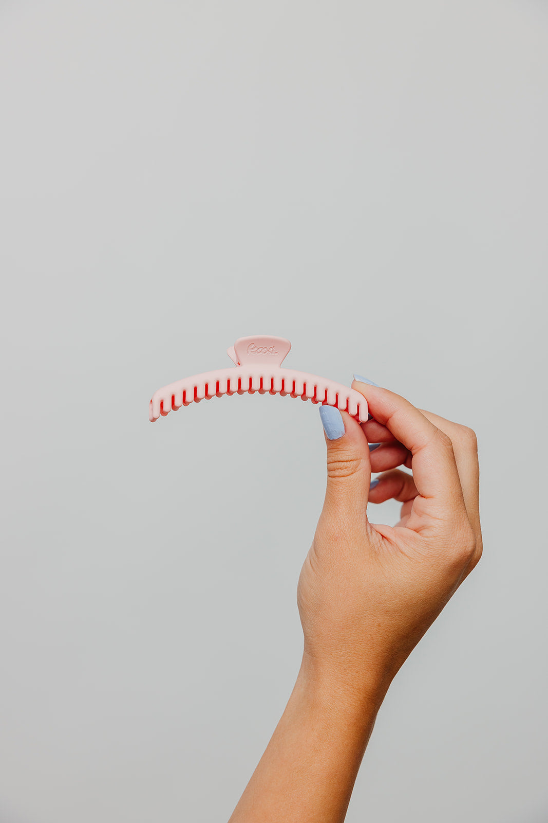 MATTE MIDI HOLD EVERYTHING CLAW