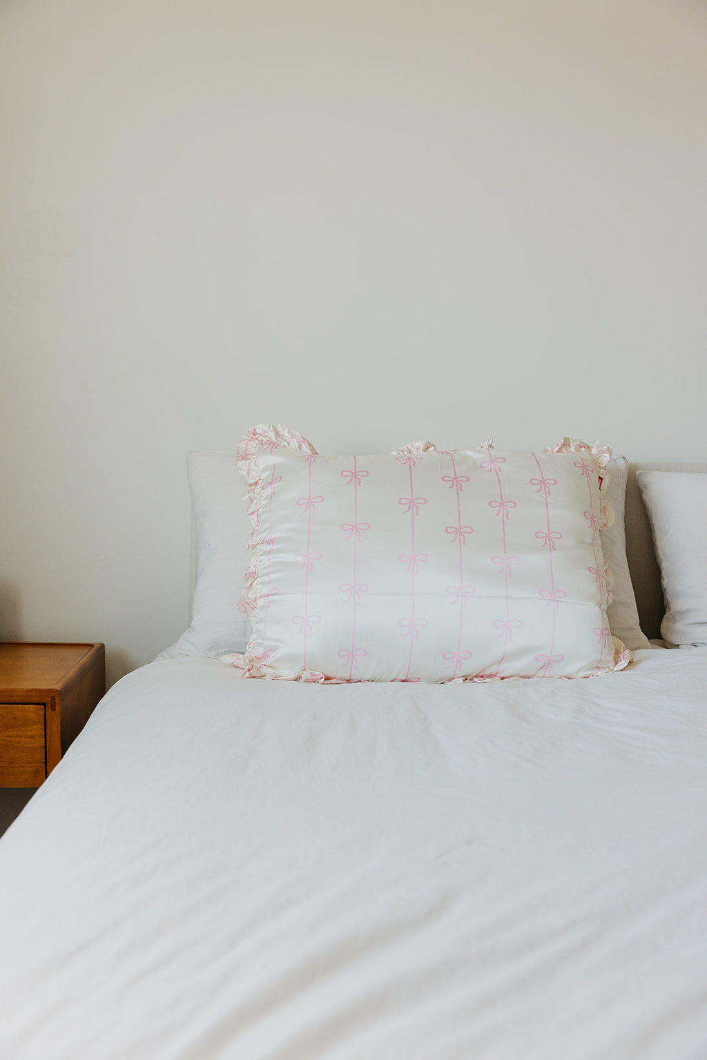 KAXI SATIN PILLOWCASE