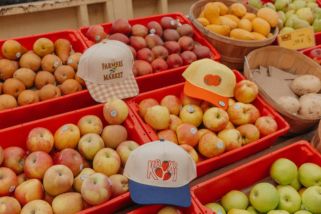 STRAWBERRY KAXI TRUCKER HAT