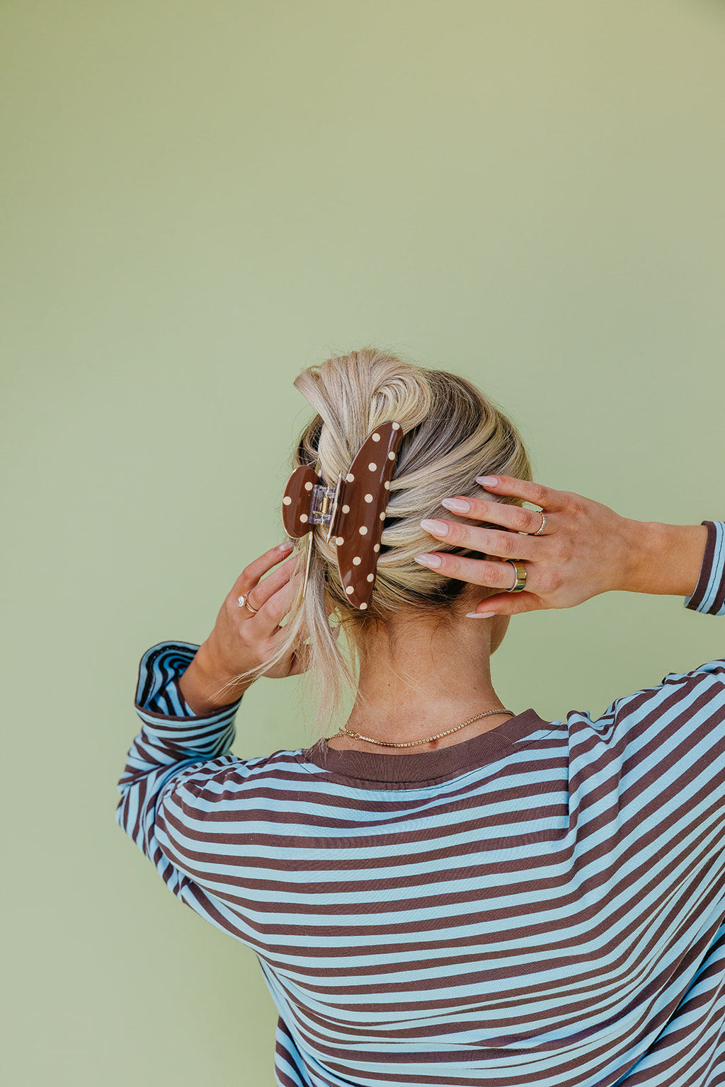 POLKA DOT & STRIPED OVERSIZED CLAWS