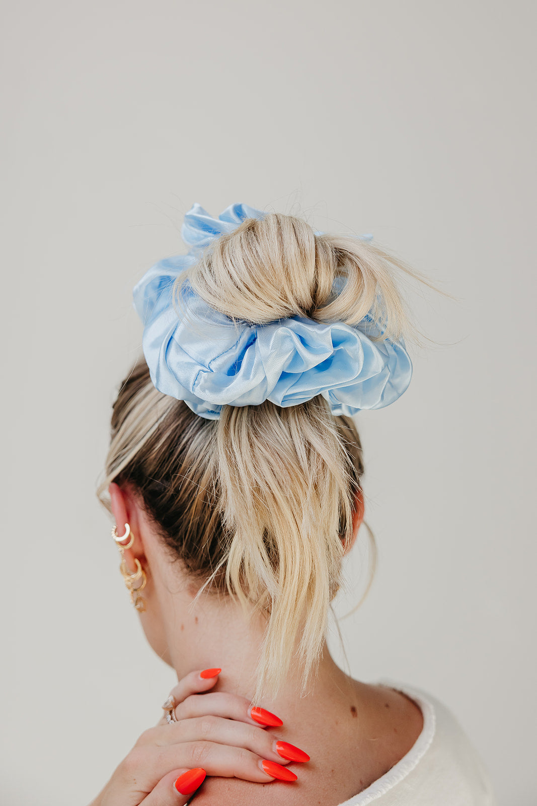 JUMBO SLEEP SILK/SATIN SCRUNCHIES