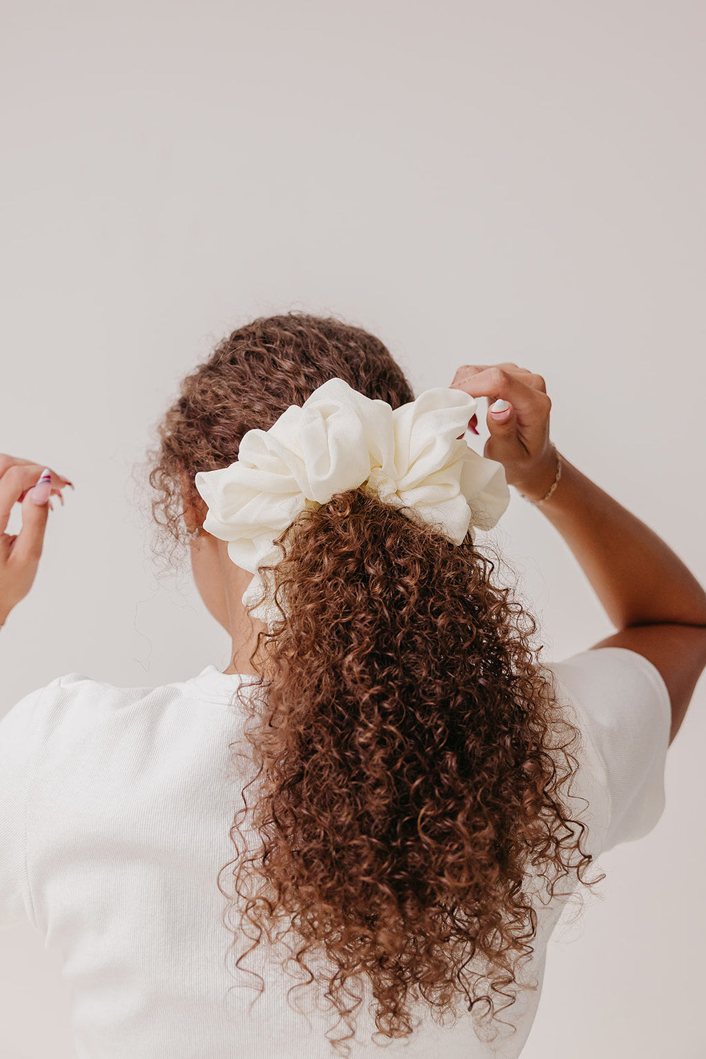 JUMBO SCRUNCHIE