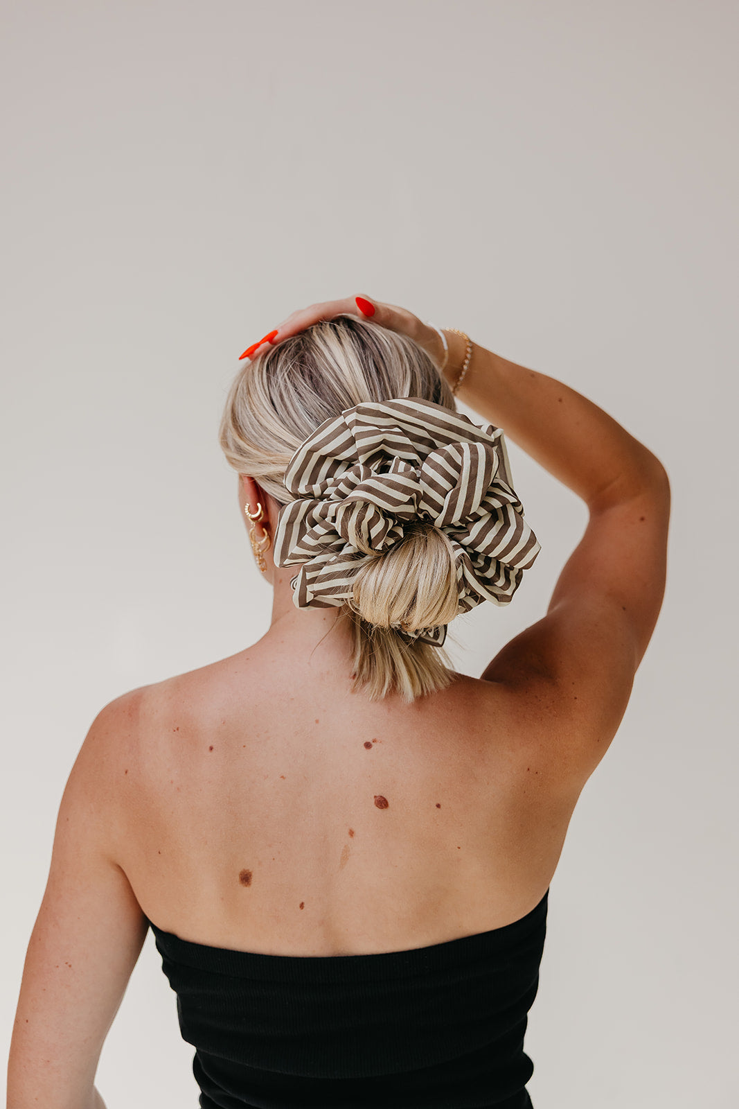 JUMBO SCRUNCHIE